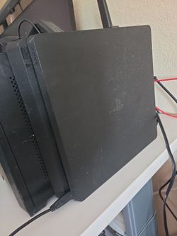 Ps4 slim 5 games,  LG 34 monitor ultra wide monitor and samsung bluetooth soundbar