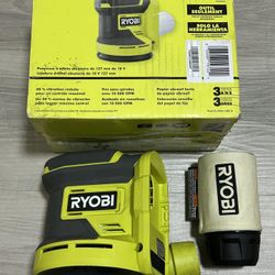RYOBI ONE+ 18V Cordless 5 in. Random Orbit Sander (Tool Only)