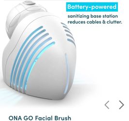 On the go Tao facial brush