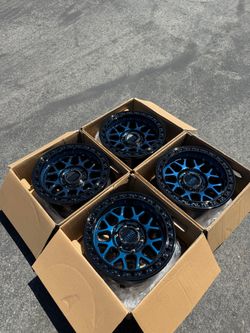 FINANCING AVAILABLE KMC KM549 GRS 6x5.5 17" Wheels Midnight Blue