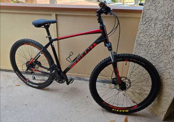 Giant Mountain Talon 3