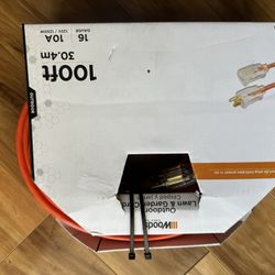 Brand New Woods 100 ft Extension Cord