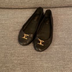 Louis Vuitton Authentic Flats Woman 39.5