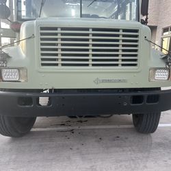 Food Truck/Bus - Skoolie