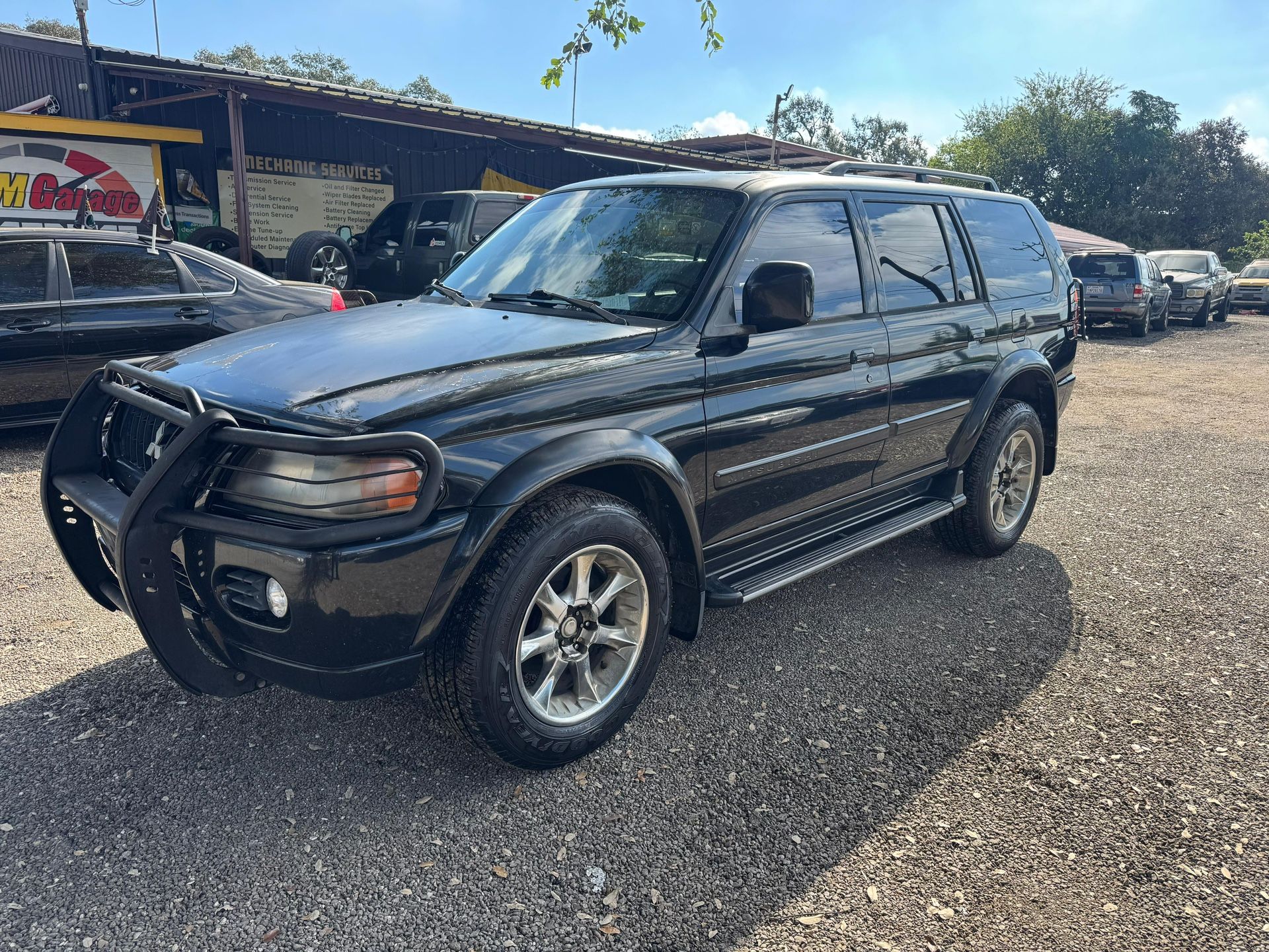 2002 Mitsubishi Montero