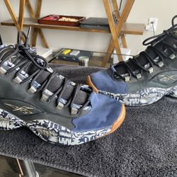 Iverson Roundball Classic Navy - Super Clean