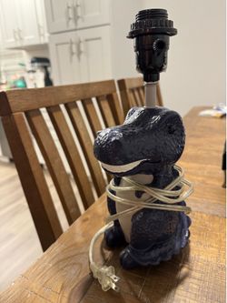 Dino lamp