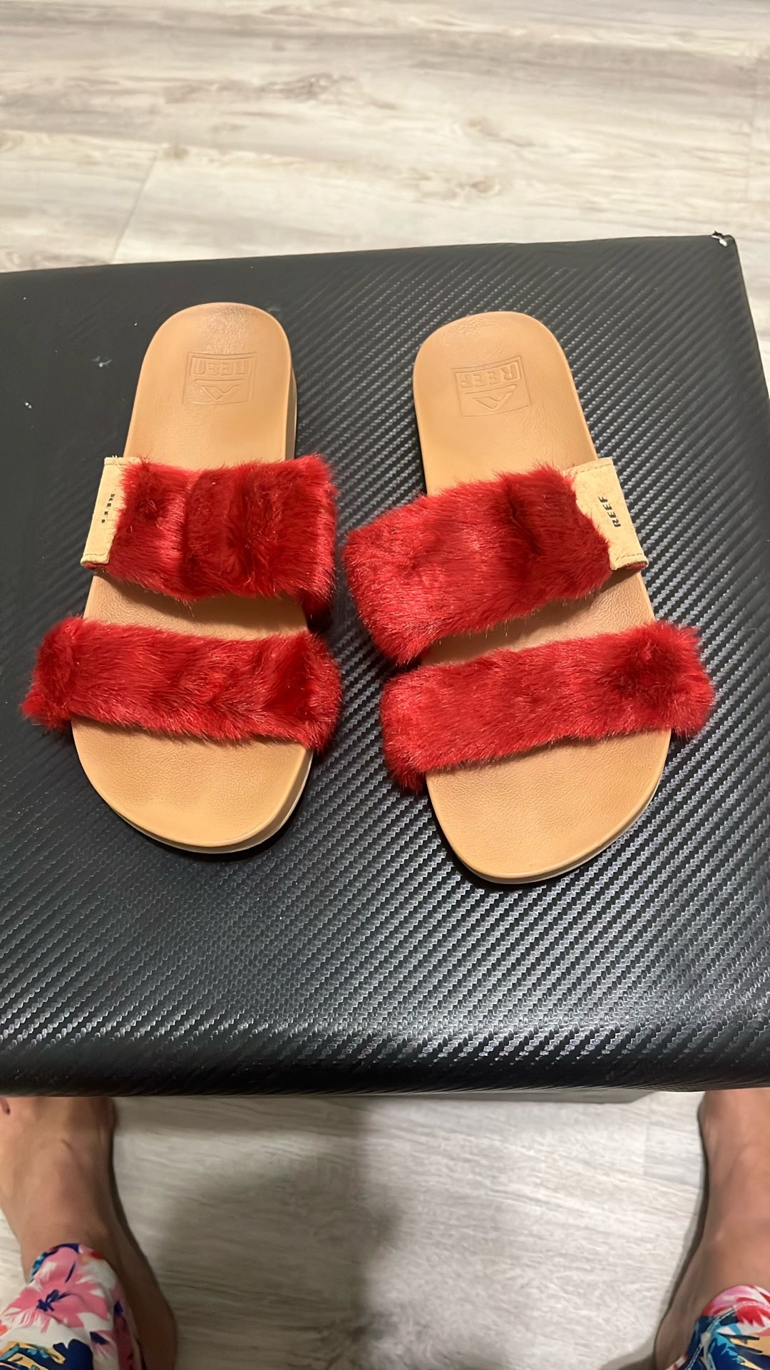 Size 7 Reef Sandals