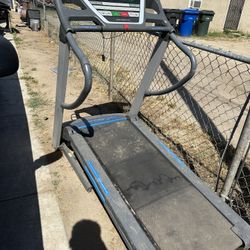 Treadmill 