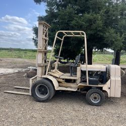 Forklift