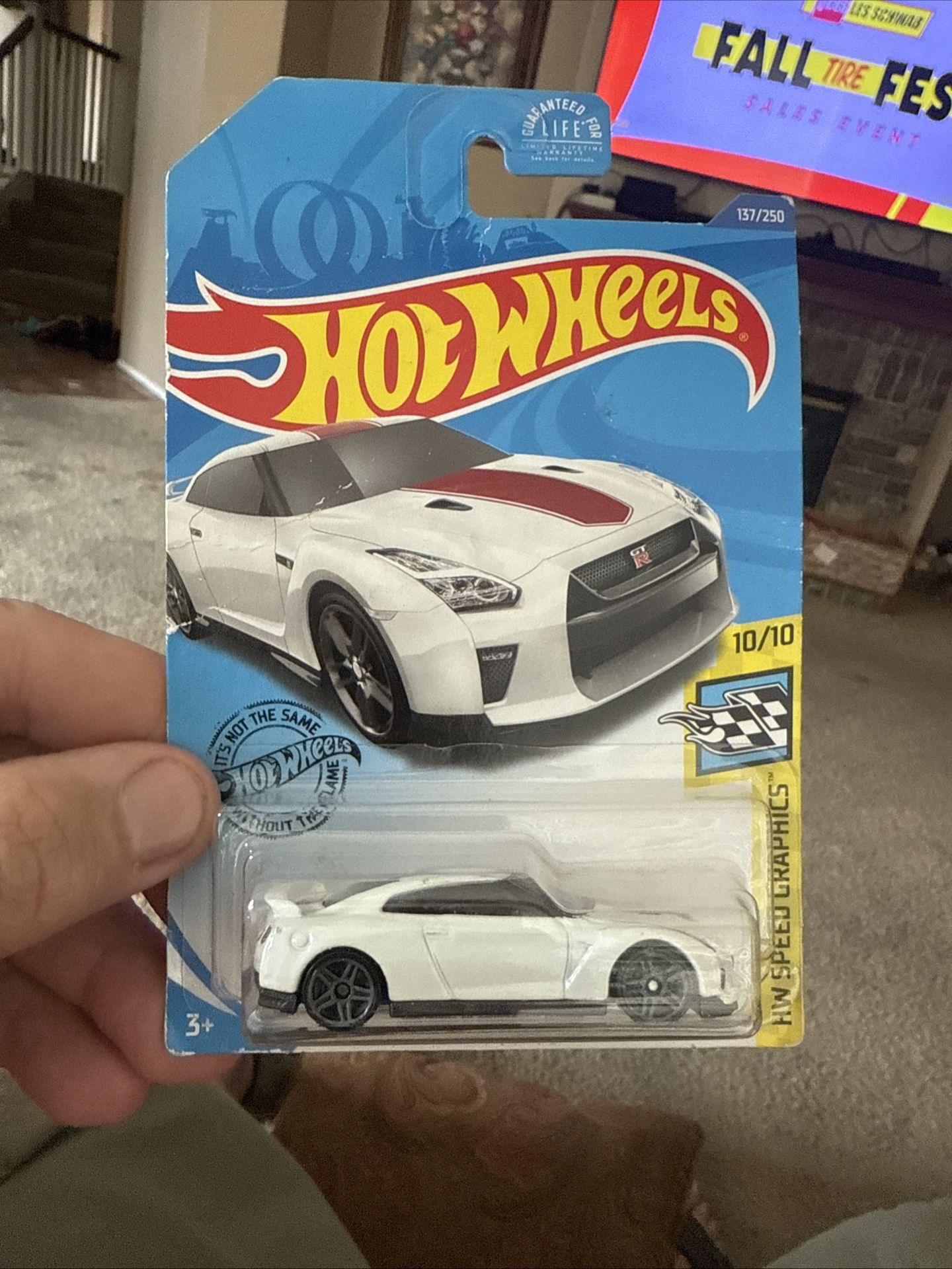 HOT WHEELS '17 NISSAN GT-R R35 WHITE HW SPEED GRAPHICS 10/10 A2