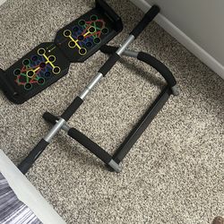 Pull up bar (door frame)