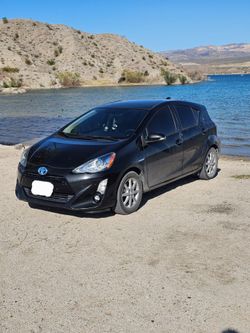 2016 Toyota Prius c Four – Clean Title – 99,900 Miles – Black