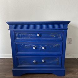 Refurbished Dresser With Resin Accents W/ Matching Mirror