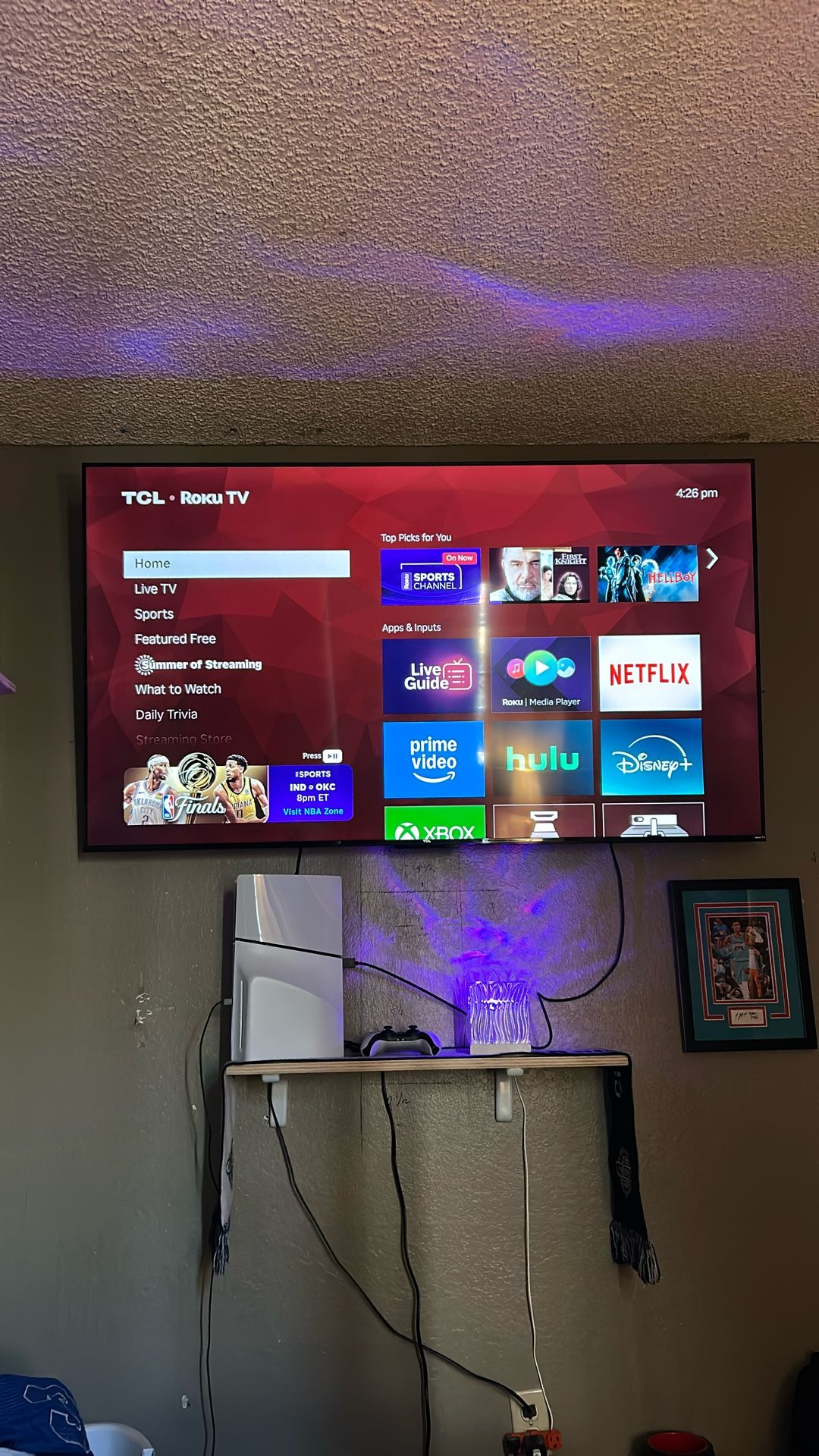 65 Inch Smart Tv Comes With Mount For Wall. 1 Year Old And Comes With Controller And HDMI Cord