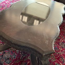 Classic high end Coffe and end tables.Make Me An Offer