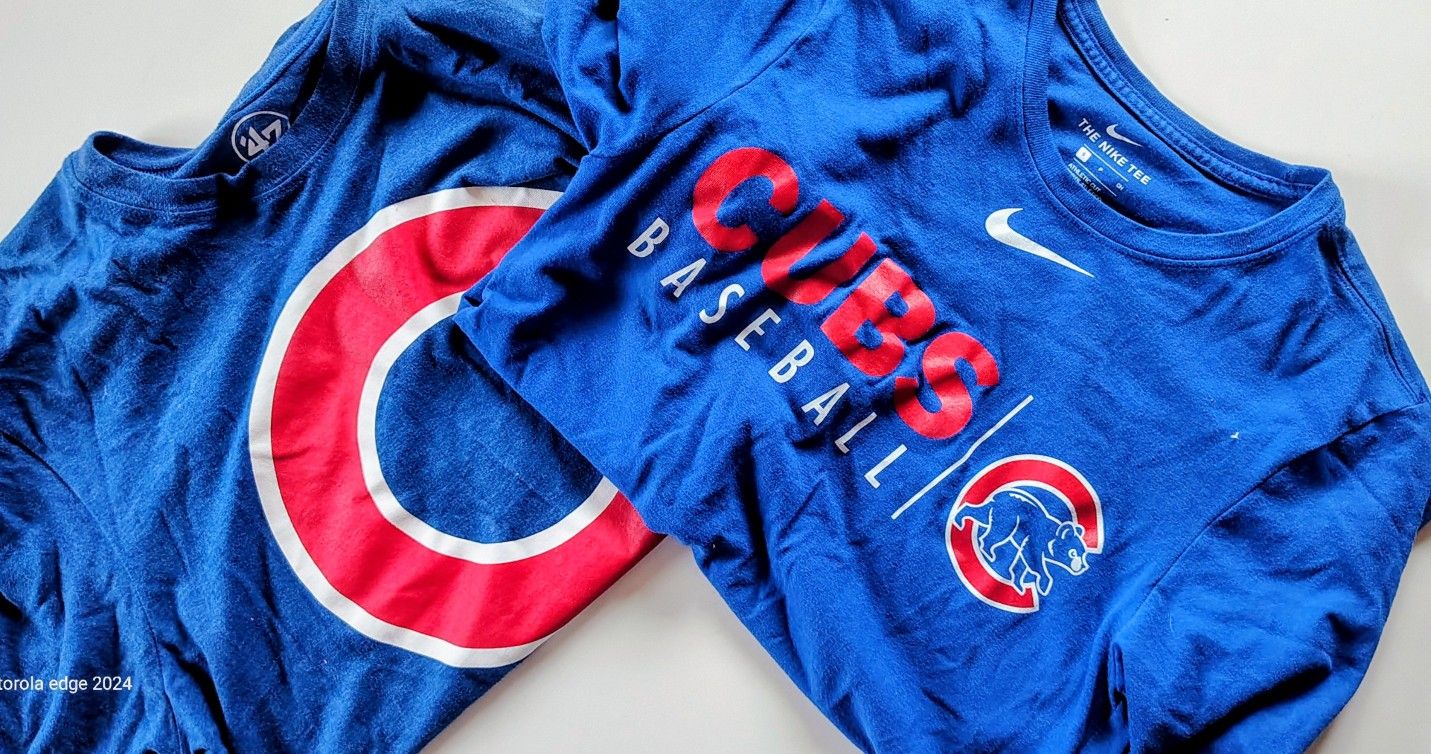 CHICAGO CUBS T-SHIRTS (2)