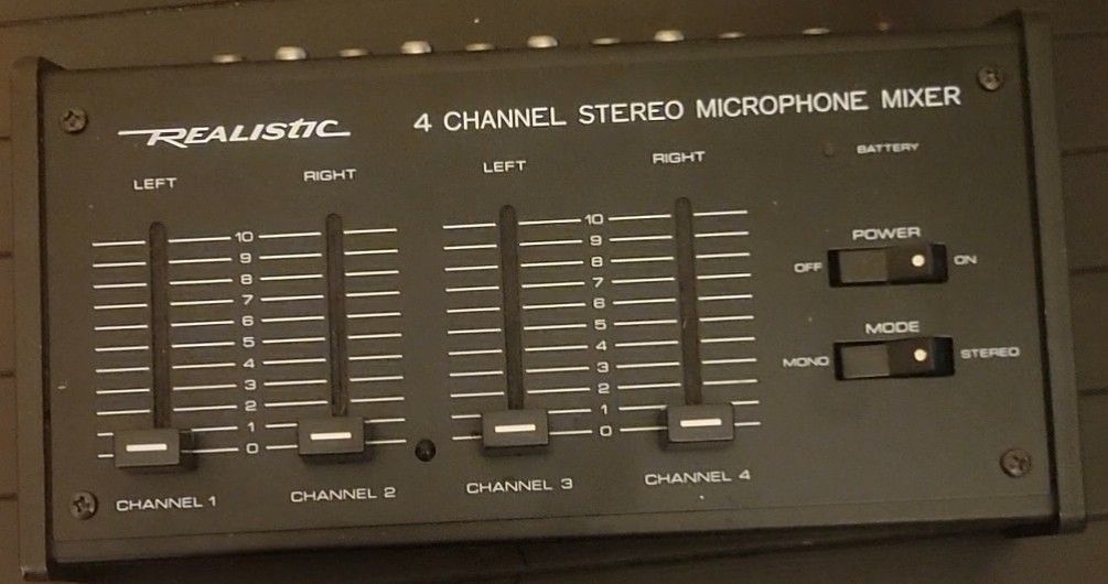 Mic Mixer ...4 Channel