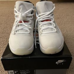 Air Jordan Retro 11 Men’s 9.5