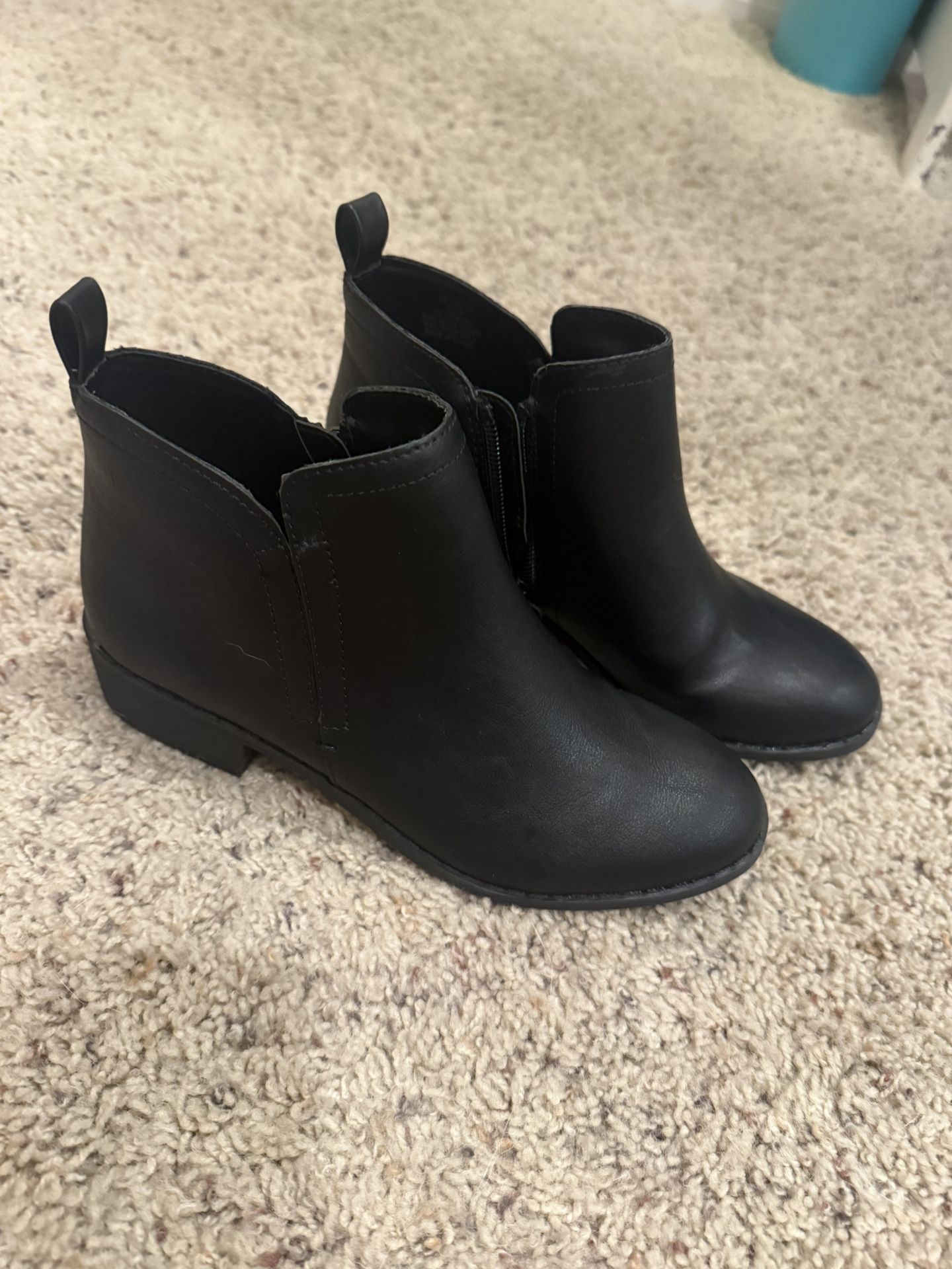 Black Boots