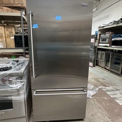 Viking Built In 36” Refrigerator Bottom Freezer 