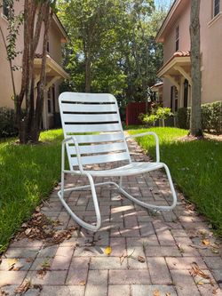 Rocker chair