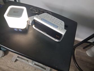 Alarm Clock Bluetooth Speaker FmAm 30$