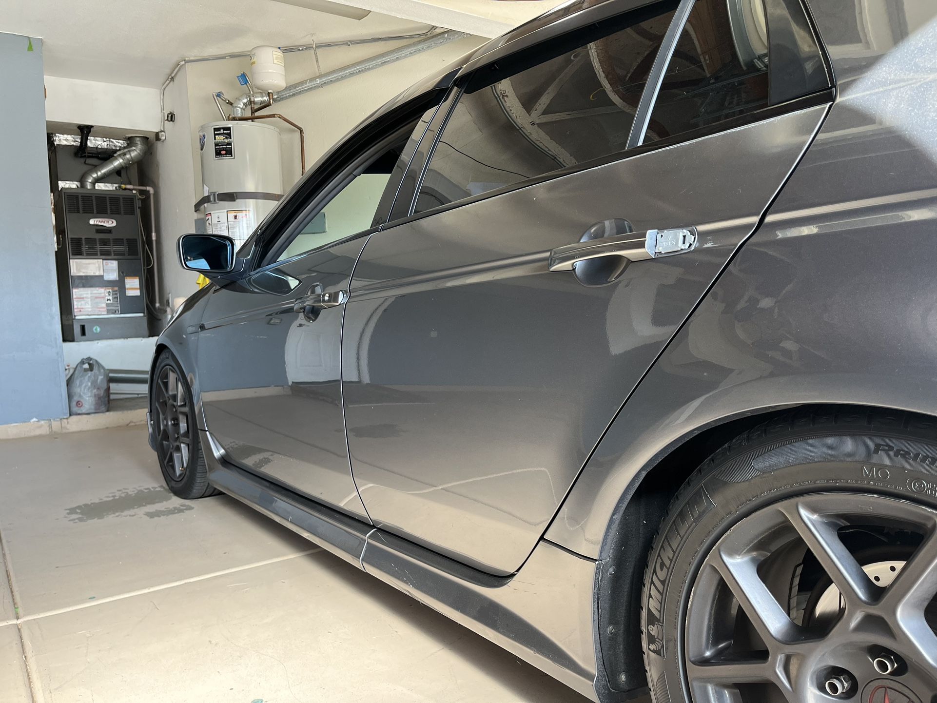 04-08 Acura TL Aspec Side Skirts