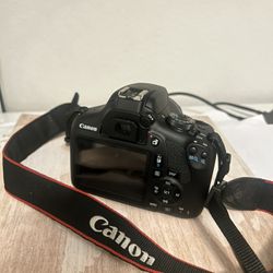 Canon Rebel T7