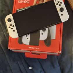 Nintendo Switch Oled System With Controller 
