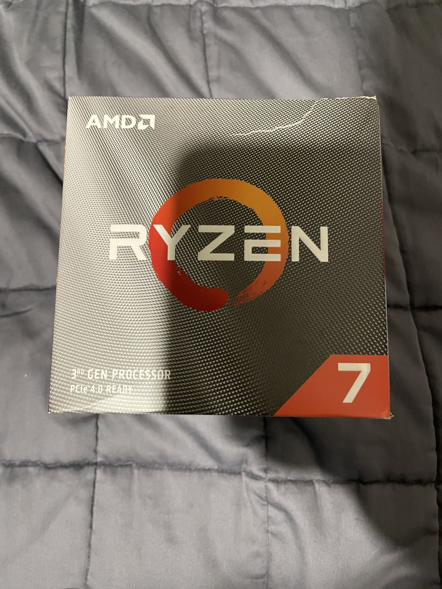 Ryzen 7 3700X