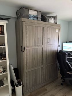 Full size Murphy bed