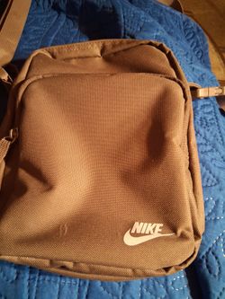Nike shoulder bag