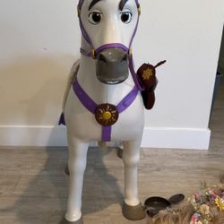 Disney Tangled MAX Horse Ride-On + Rapunzel Wig & Bow & Arrow Set