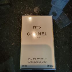 Chanel NO. 5 Paris