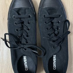 Converse Black Shoes Men’s 7 Women’s 9