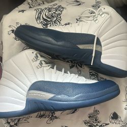 Jordan 12 French Blue Size 10.5