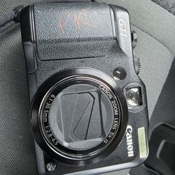 Canon PowerShot G11 PSG11 Black Digital Camera used