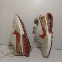 NIKE AIR MAX SUN CLUB 