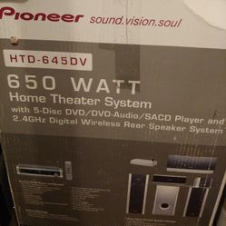 PIONEER ENTERTAINMENT SYSTEM