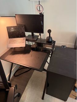 Two tier desk