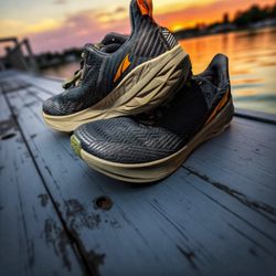 Altra Lone Peak 7 Trail Shoes – Men’s Size 11 – Near New, Worn Twice!