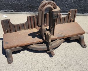 Vintage Stanley miter box