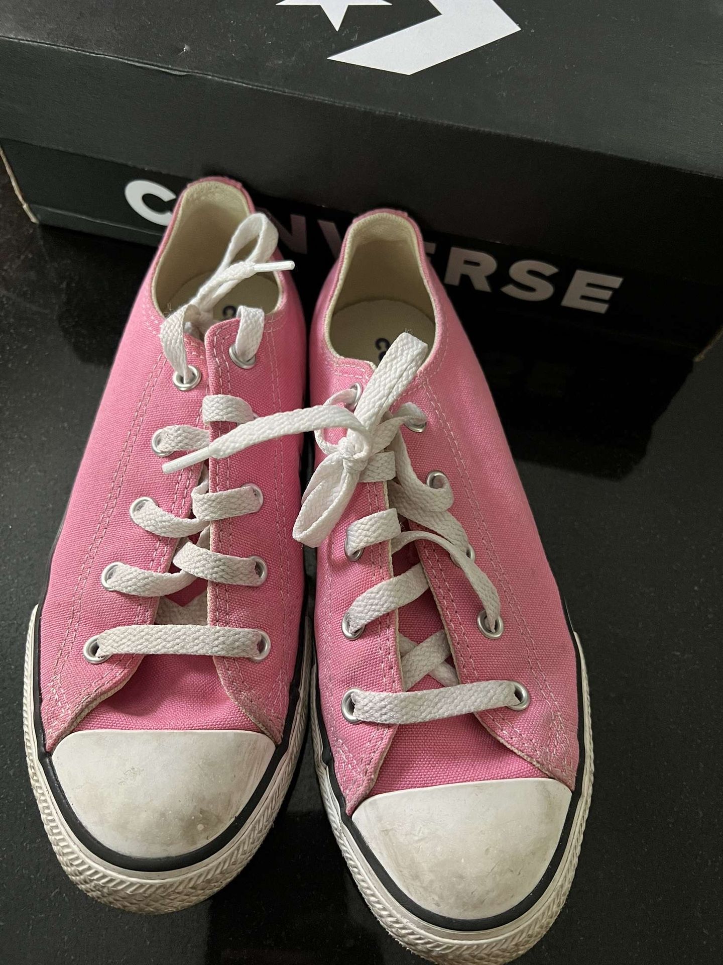 Converse