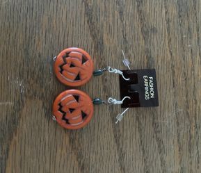 New Halloween Jack-O’-Lantern Pumpkin Earrings Set