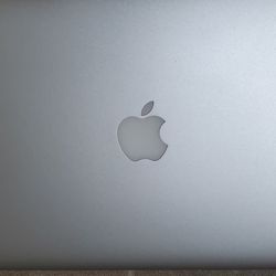 Apple Air Laptop