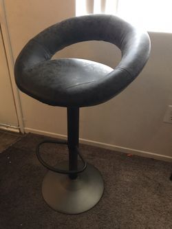 Vanity chair... adjustable... marble theme... $70