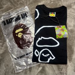A Bathing Ape BAPE Graphic T-Shirt Size XL