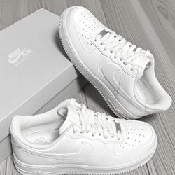 Men’s Nike Air Force 1 ( Size 10 Mens ) 