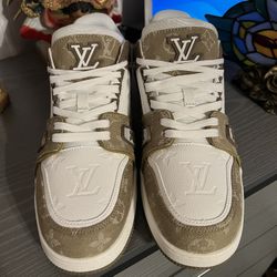 New LV Men’s Shoes.